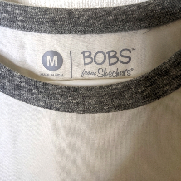 BOBS from SKECHERS Resting Bark Face BASEBALL TEE SHIRT Size Medium - Picture 5 of 5